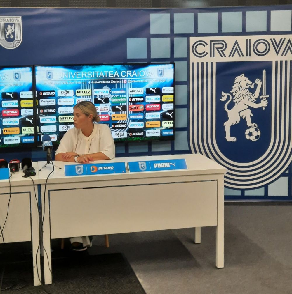 Ce face, de fapt, Lorena Balaci la Universitatea Craiova_4