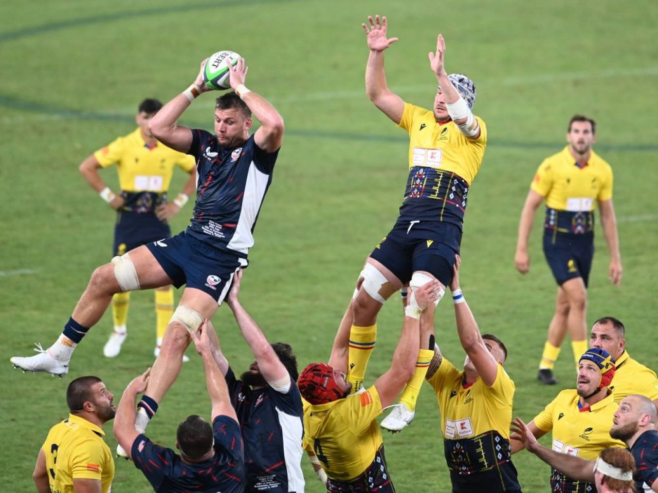 Tricolorii de la rugby au strâns mai mulți oameni pe Arcul de Triumf decât derby-ul FCSB - Dinamo! Înfrângere dură în amicalul cu SUA + Super-atmosferă _17