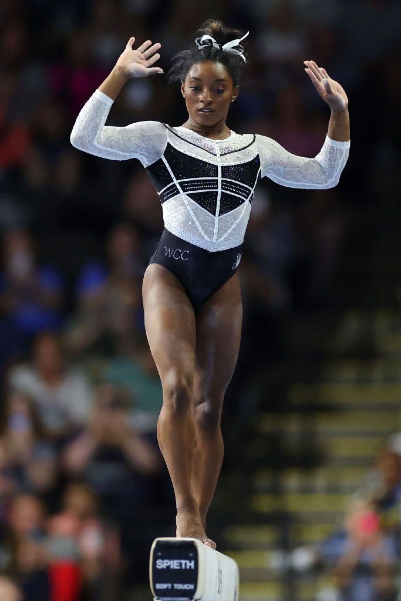 Revenire triumfală pentru Simone Biles, după doi ani de pauză. S-a impus categoric la primul concurs oficial_1