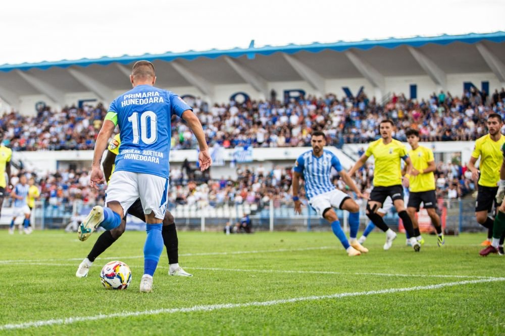 Corvinul Hunedoara, victorie la debutul în Liga 2! Toate rezultatele primei etape din eșalonul secund_2