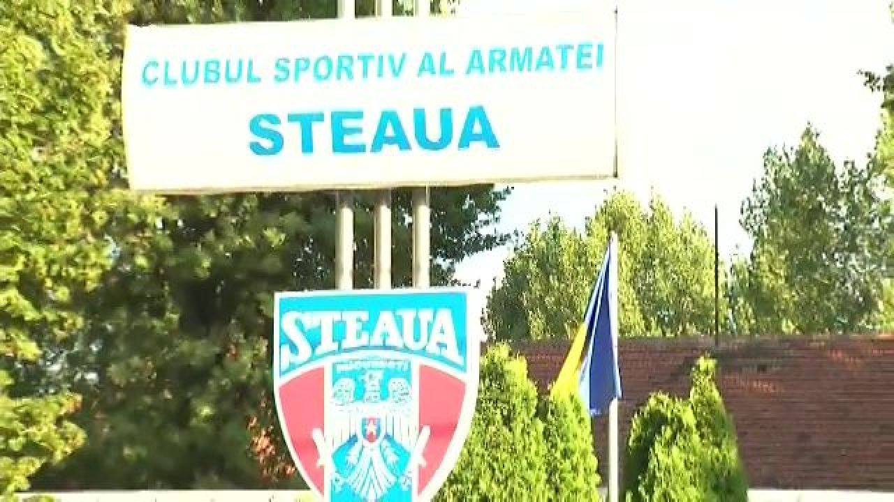 Ce au scandat suporterii FCSB în momentul în care au ajuns la sediul CSA Steaua_6