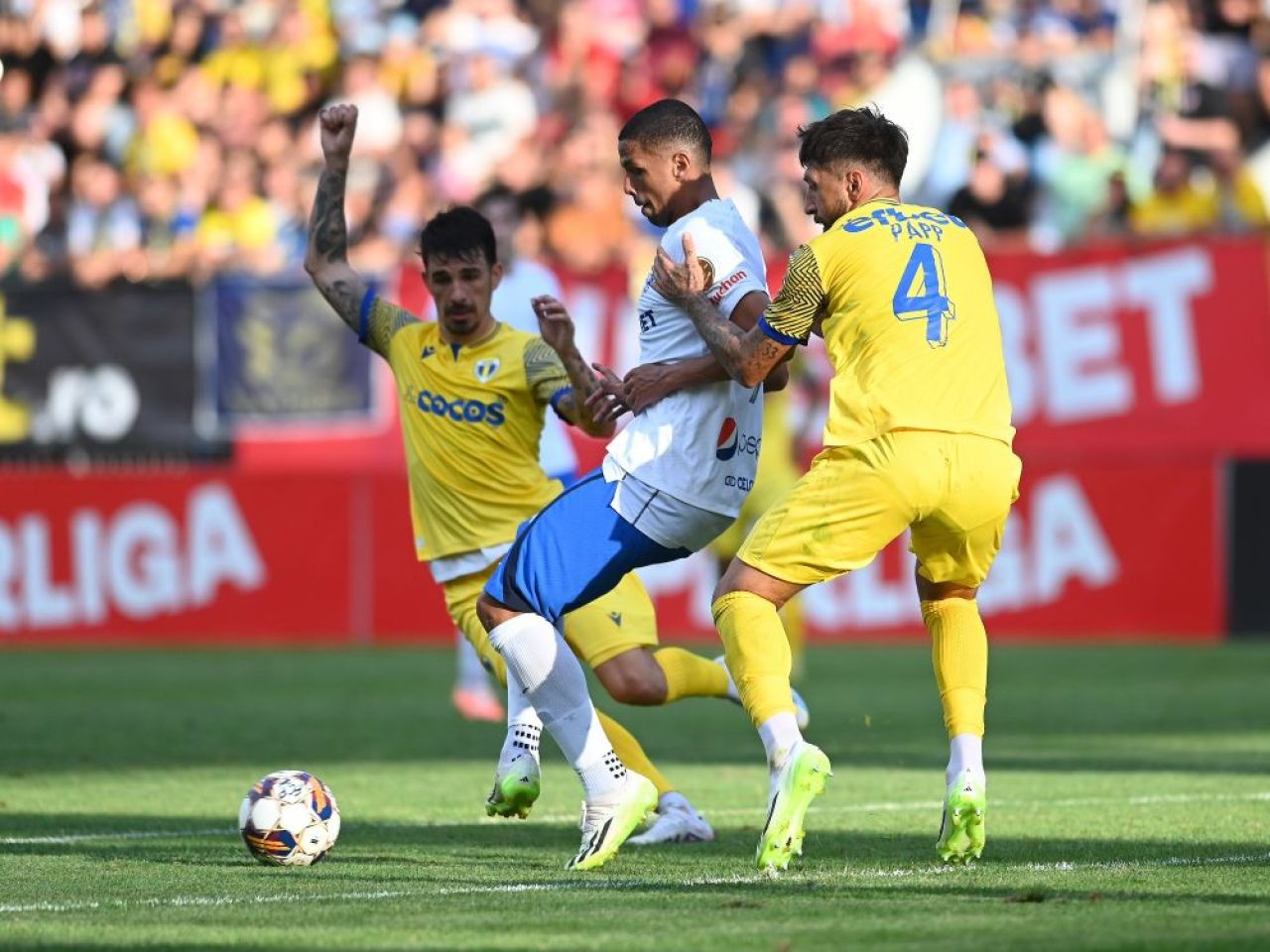 Petrolul Ploiești - Farul Constanța 3-2 | „Lupii galbeni” obțin victoria la finalul unui meci spectaculos_3