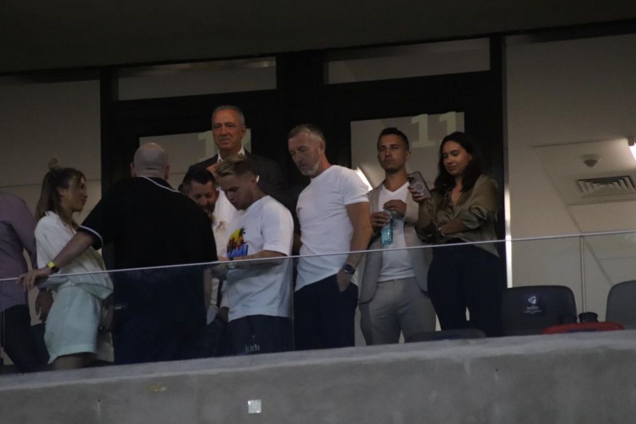 Codin Maticiuc, prezent la FCSB - CFR Cluj! Stă în lojă alături de MM Stoica_1