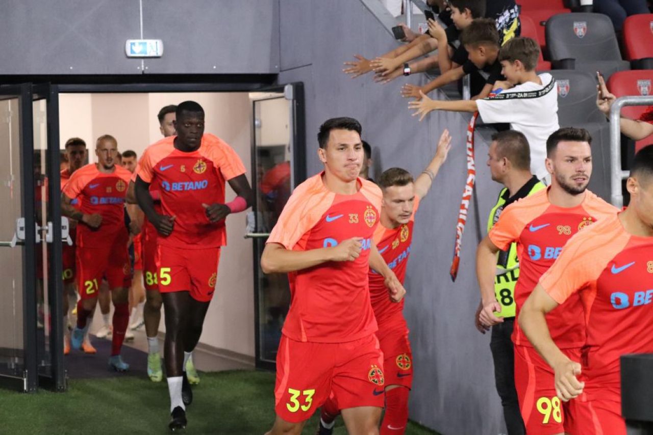 Codin Maticiuc, prezent la FCSB - CFR Cluj! Stă în lojă alături de MM Stoica_6