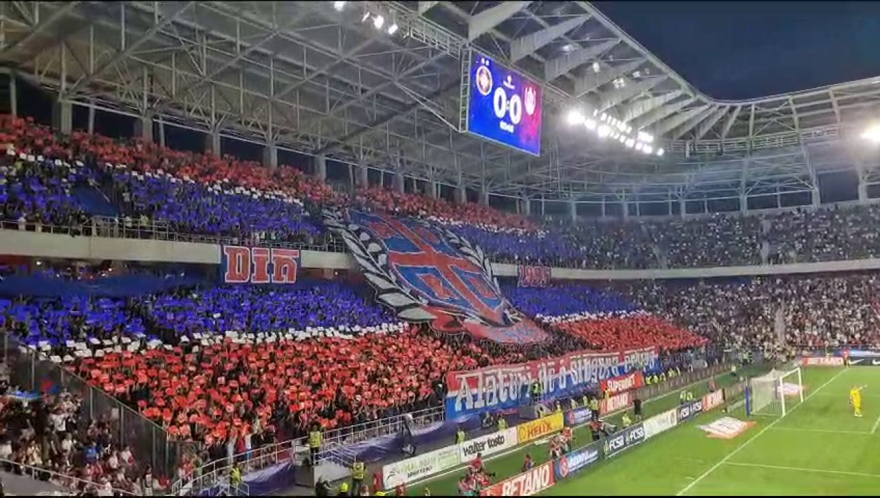 Galeria FCSB a realizat o coregrafie superbă la meciul contra CFR-ului! Mesajul afișat în Ghencea_3