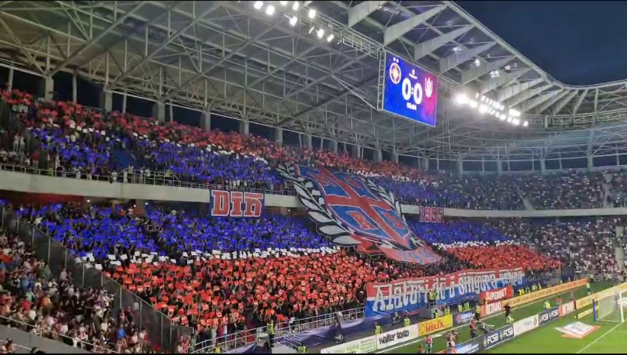 Galeria FCSB a realizat o coregrafie superbă la meciul contra CFR-ului! Mesajul afișat în Ghencea_31