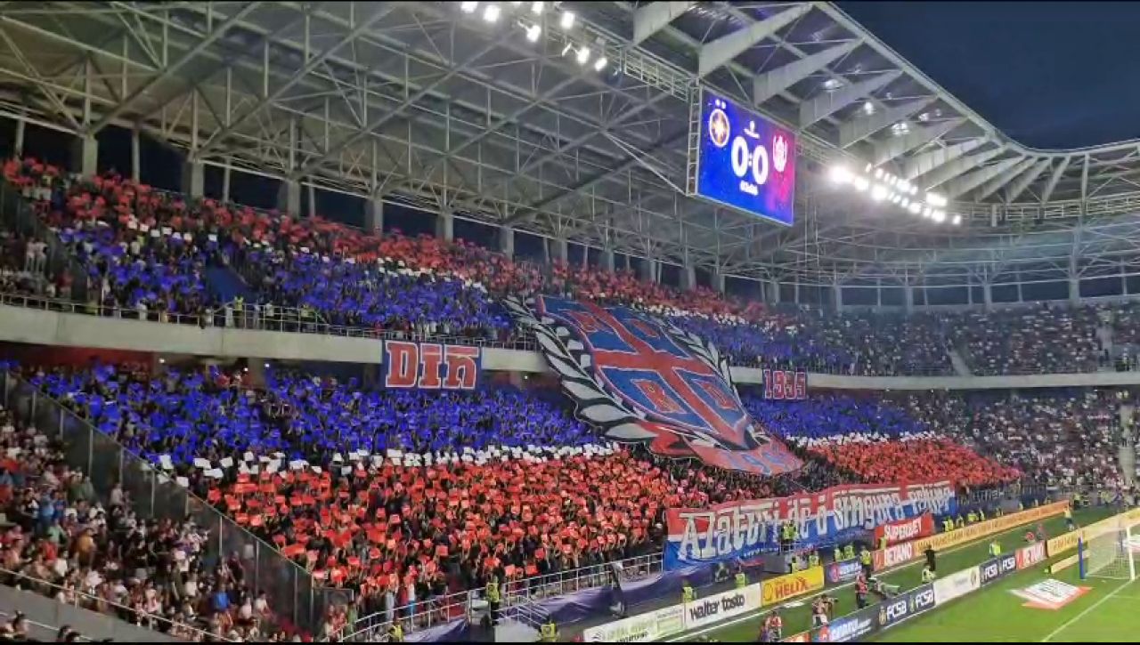 Galeria FCSB a realizat o coregrafie superbă la meciul contra CFR-ului! Mesajul afișat în Ghencea_34