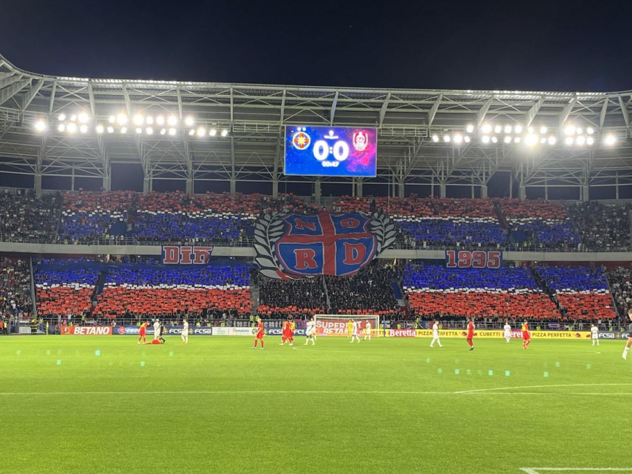 Galeria FCSB a realizat o coregrafie superbă la meciul contra CFR-ului! Mesajul afișat în Ghencea_37
