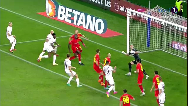 Pantea a urlat de durere. Fundașul de la FCSB s-a izbit violent de bara porții lui Târnovanu_8