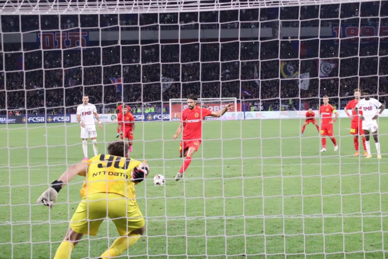 FCSB - CFR Cluj 1-0 | Vicecampioana câștigă primul meci disputat în Ghencea, după o pauză de zece ani_13