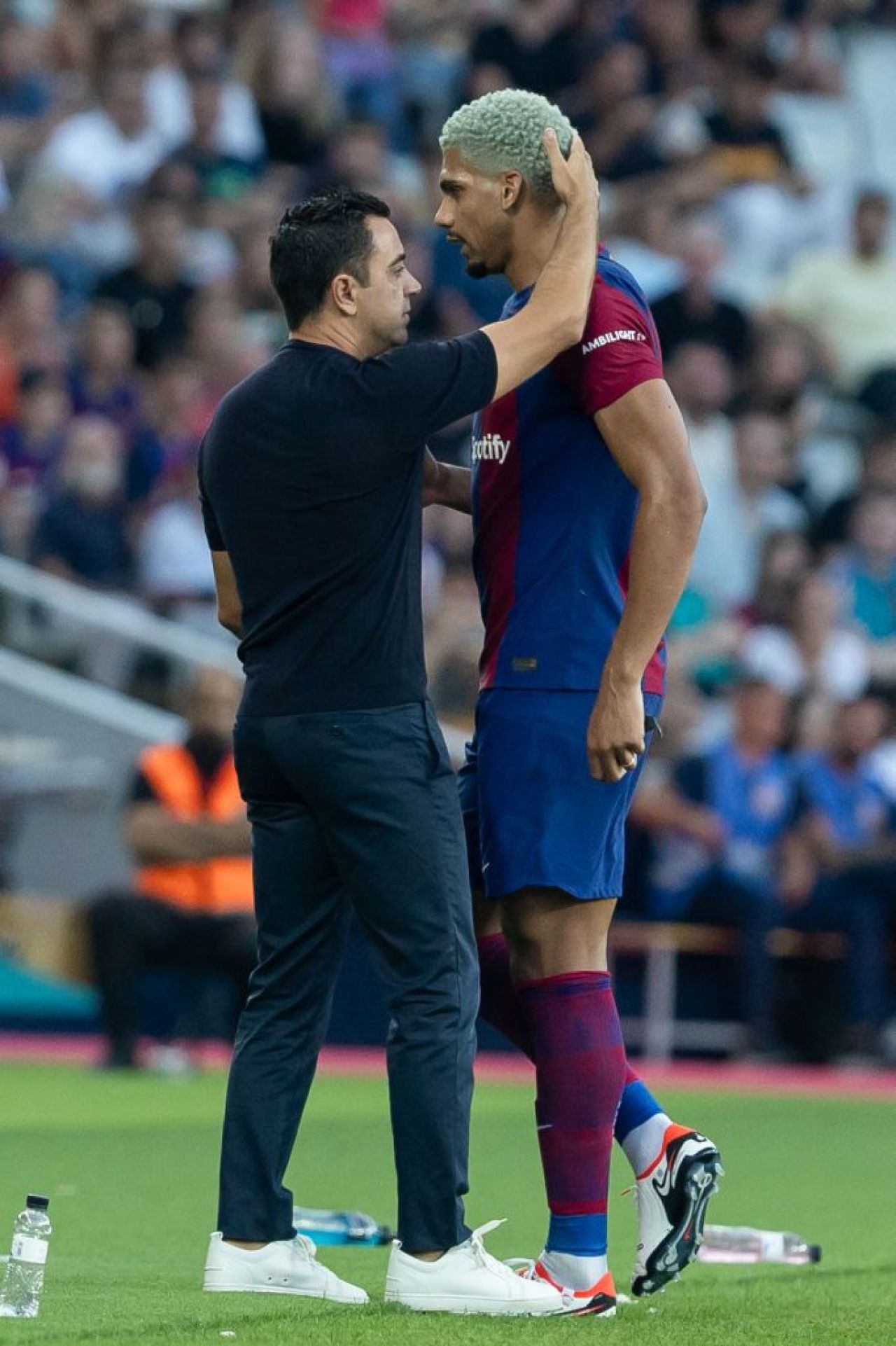 „Trebuie să ne întărim lotul!” Concluziile lui Xavi Hernandez după ce Barca a câștigat Trofeul Gamper! Ce a spus despre transferul lui Neymar _4
