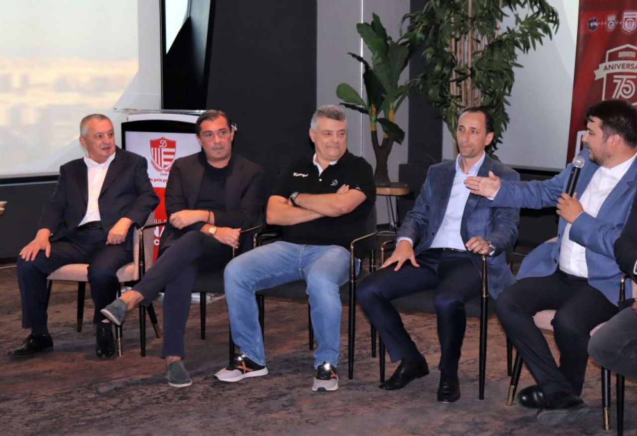 Dinamo și-a prezentat achizițiile spectaculoase. Ce a declarat vedeta adusă de la Barcelona_16