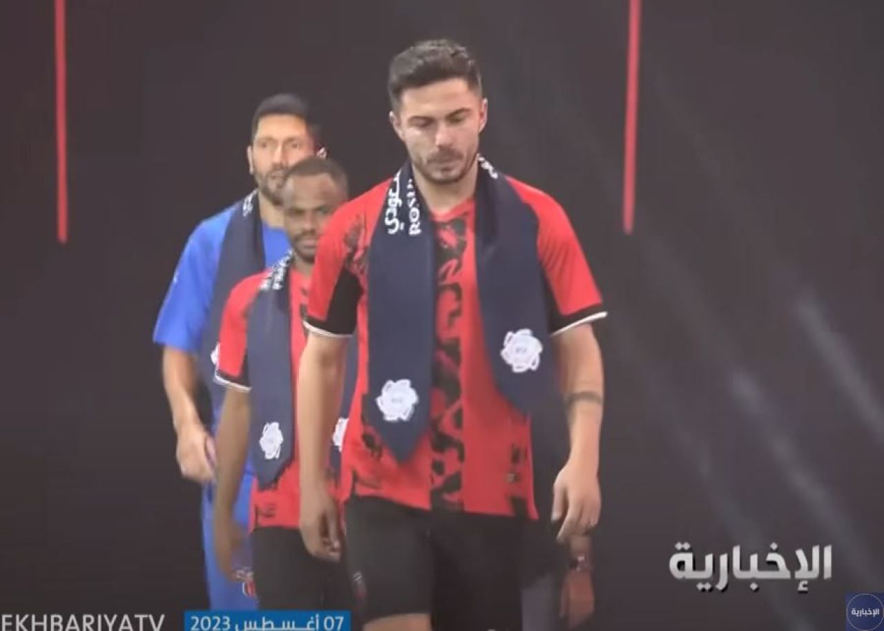 Andrei Burcă și Cosmin Contra, pe scenă cu Benzema, Kante și Gerrard! Imagini spectaculoase de la prezentarea starurilor transferate în Arabia Saudită _8
