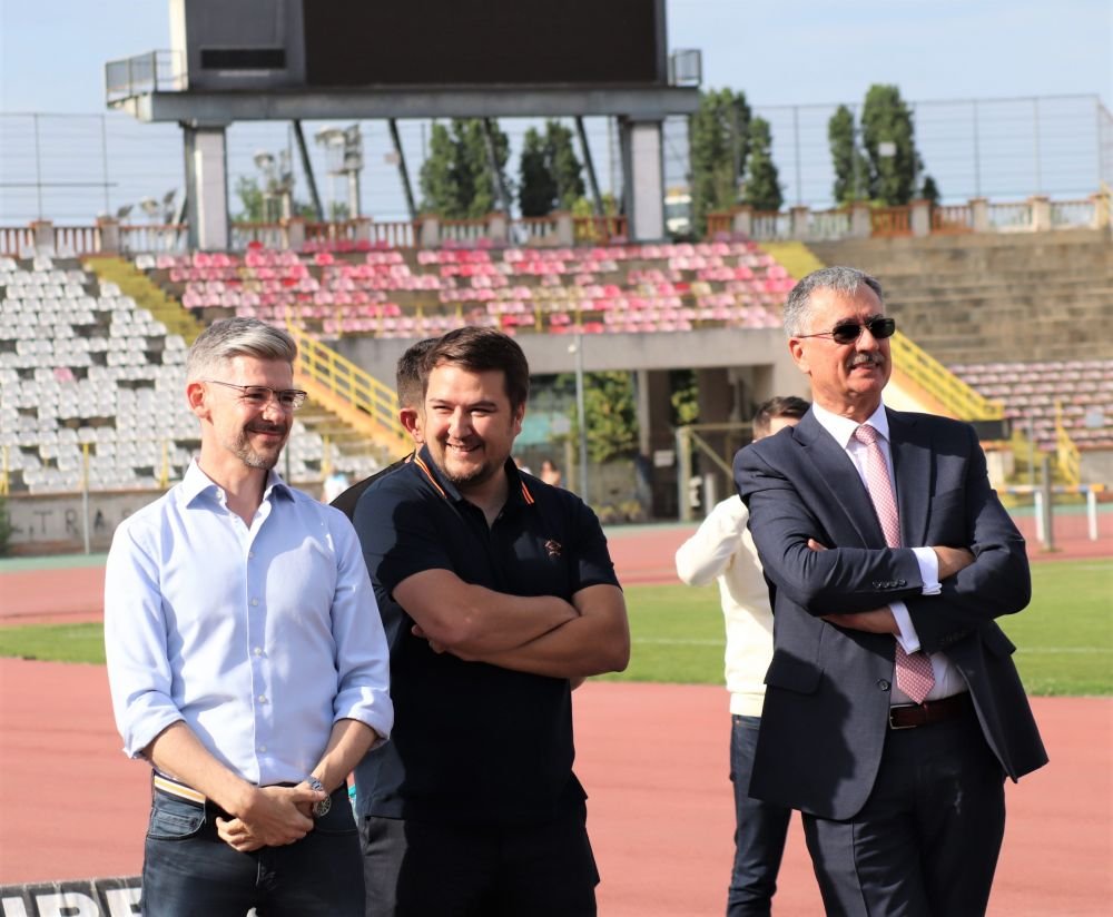 Motivul incredibil pentru care nu a început încă demolarea stadionului din Ștefan cel Mare. Ce riscă oficialii de la CS Dinamo_16