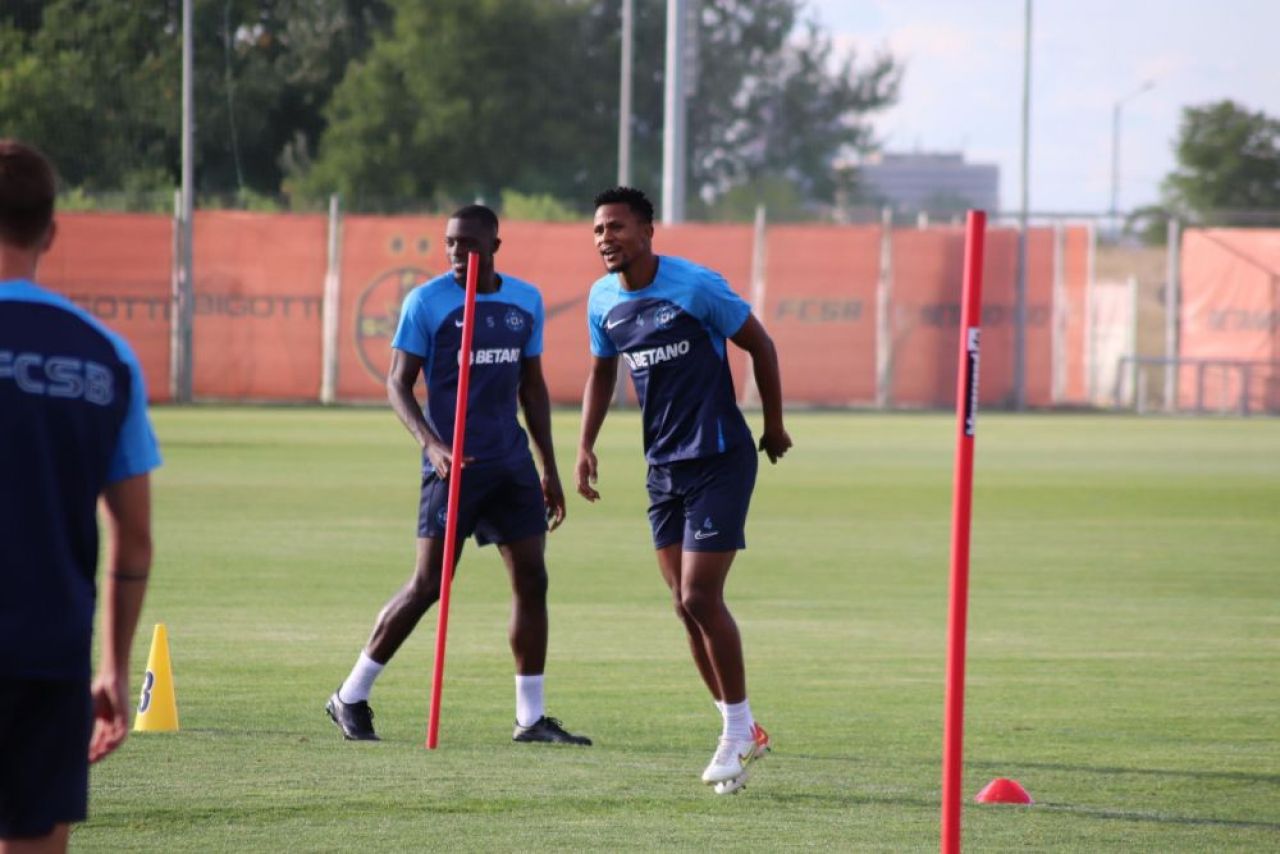 Cele mai tari imagini de la antrenamentul FCSB! Vicecampioana se pregătește de meciul cu FC Nordsjaelland_10