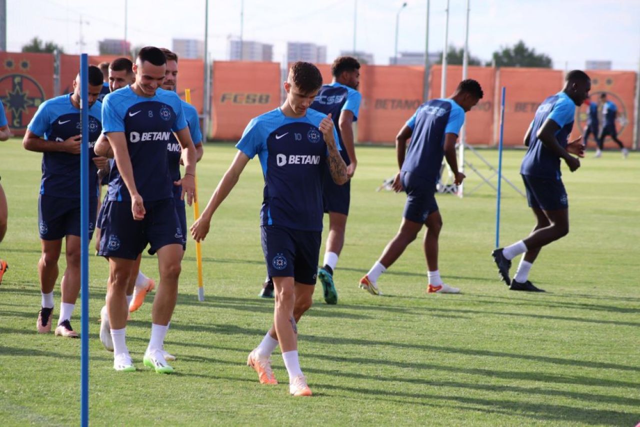 Cele mai tari imagini de la antrenamentul FCSB! Vicecampioana se pregătește de meciul cu FC Nordsjaelland_14