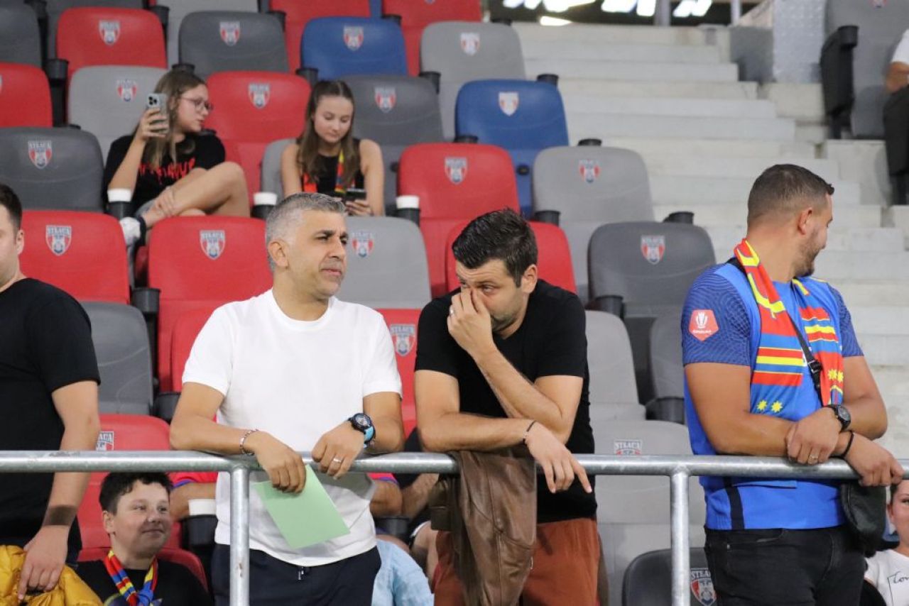 Surpriză! Raul Rusescu și-a făcut apariția în Ghencea, la FCSB - Nordsjaelland. Cum arată fotbalistul_7