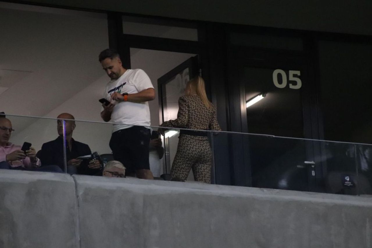Anamaria Prodan, apariție sclipitoare la FCSB - Nordsjaelland! Cum s-a filmat _7