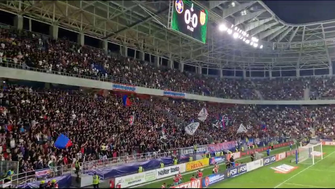 Galeria FCSB a mai pregătit un banner special pe Ghencea, la meciul cu Nordsjaelland_13