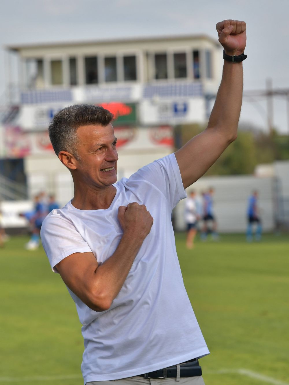 Episod fabulos povestit în premieră de Ovidiu Burcă. 