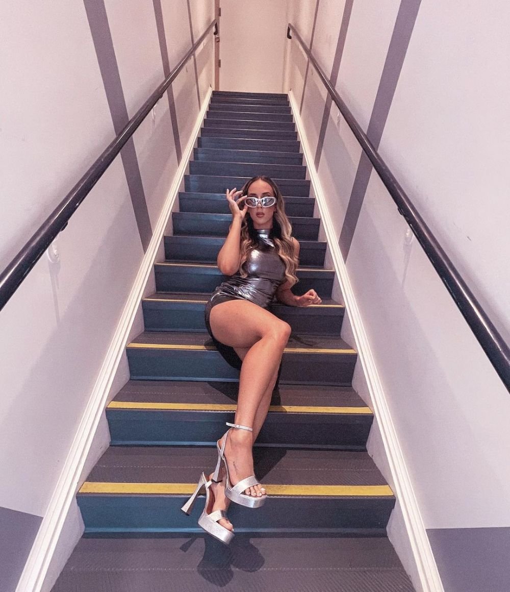 A fost dată afară și și-a făcut cont pe OnlyFans! Acum s-a întors în sport și face senzație în ring, dar a fost obligată să renunțe la pozele pentru adulți _20