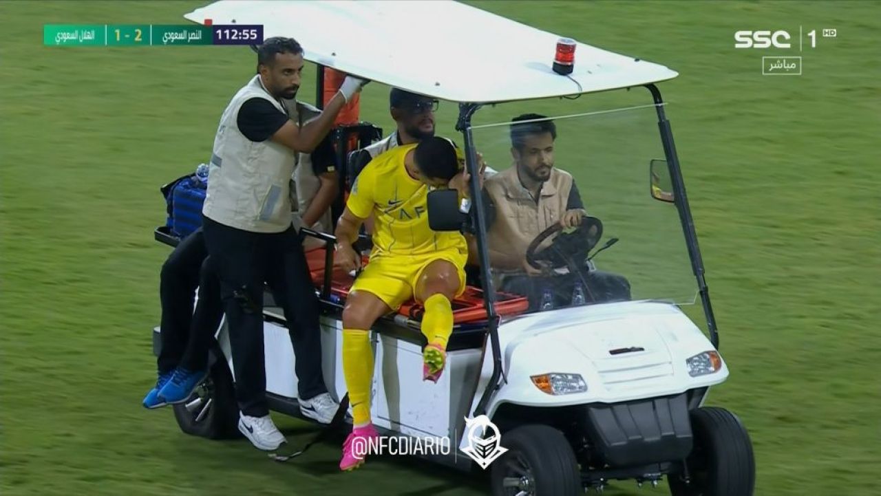 Cristiano Ronaldo, în lacrimi: accidentare la meciul care i-a adus primul trofeu la Al Nassr_2