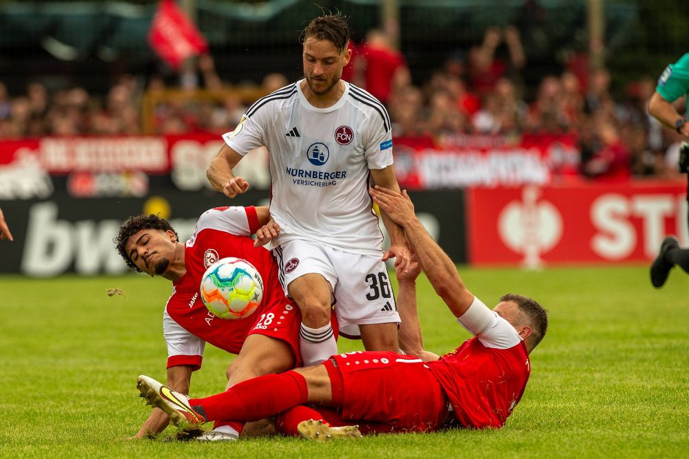Scoruri monstruoase &icirc;n Cupa Germaniei, FC Nurnberg avea deja 6-0 &icirc;nainte de minutul 30! Echipele din Bundesliga s-au distrat &icirc;n turul 1