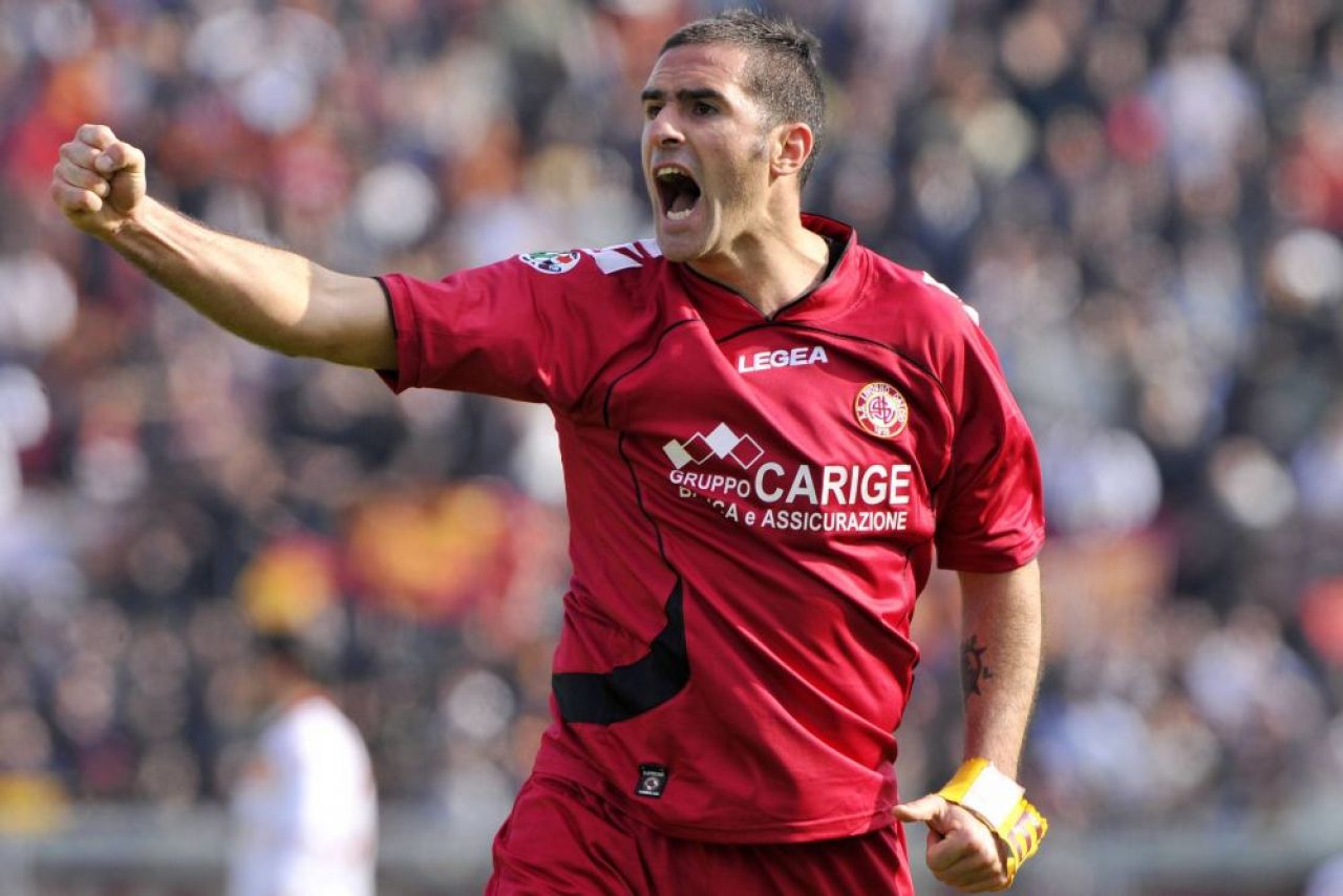 Încă un român în Serie B! Va fi antrenat de fabulosul Cristiano Lucarelli, atacantul comunist din naționala Italiei_4