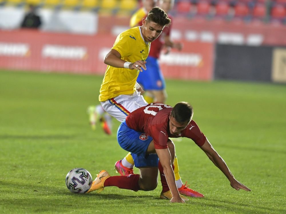 Încă un român în Serie B! Va fi antrenat de fabulosul Cristiano Lucarelli, atacantul comunist din naționala Italiei_8