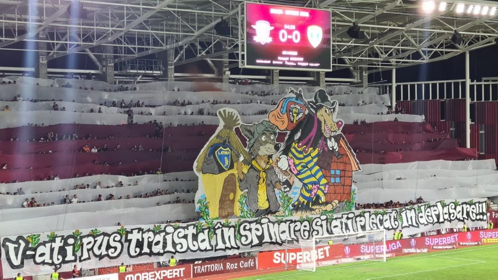 „V-ați pus traista în spinare și ați plecat în deplasare!” Spectacol în Giulești și show pirotehnic în Rapid - Petrolul Ploiești _17