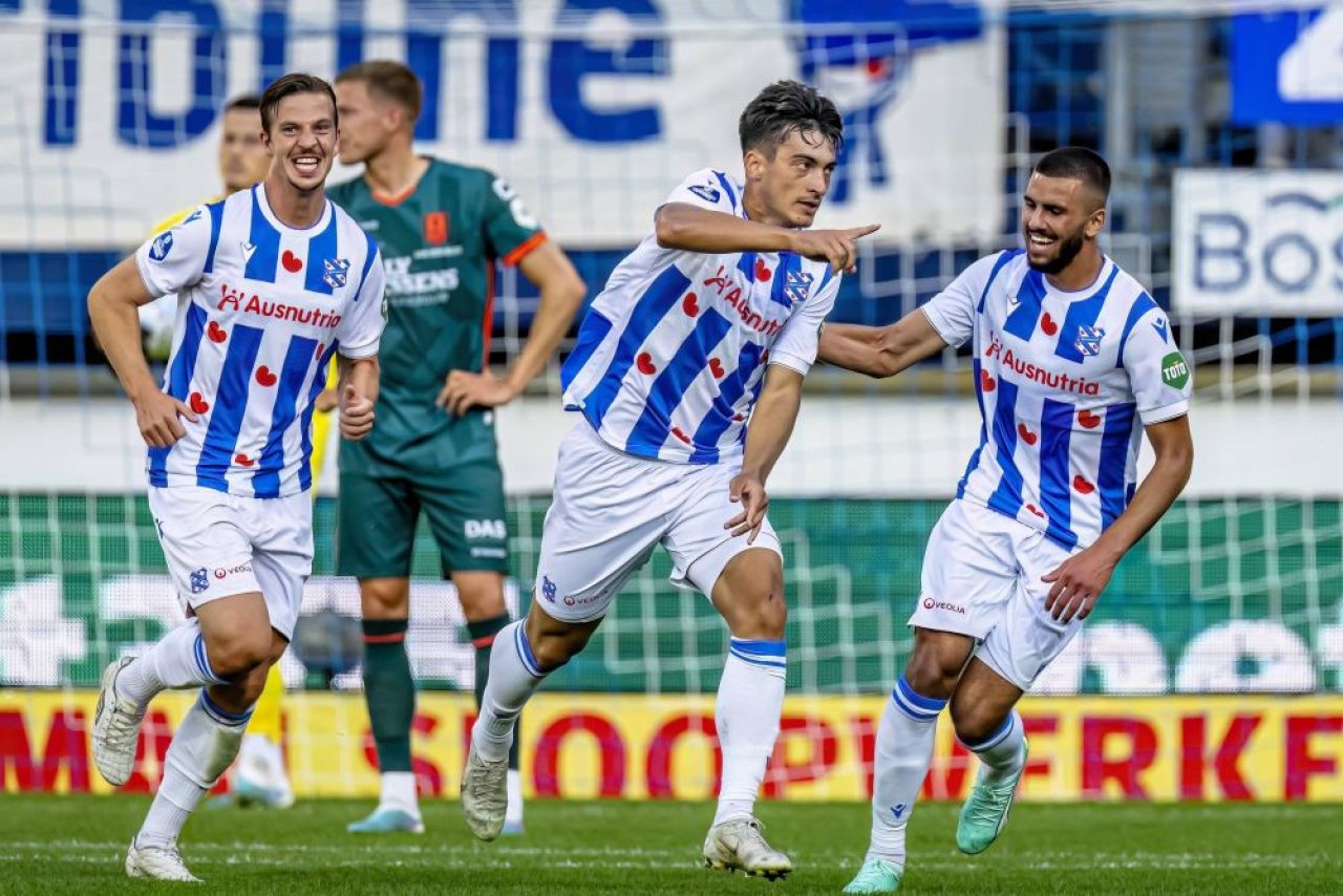 Înlocuitorul român al lui Andrea Compagno a debutat cu un gol magnific în Olanda! ”Am oprit balonul și am marcat. Tot procesul a durat o secundă”_4
