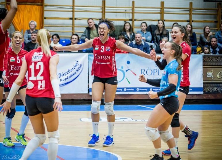Naționala României debutează spectaculos azi în meciul de deschidere de la Campionatul European cu Italia, în aer liber! Sold-out pe Arena di Verona_4