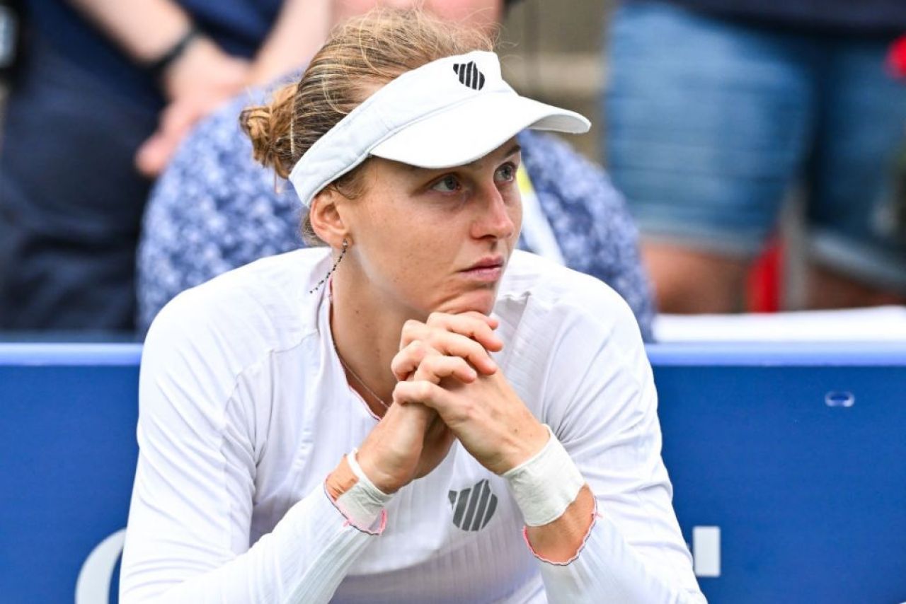 S-a făcut de râs în finala turneului WTA 1000 de la Montreal și a dat vina pe organizatori: ce a acuzat rusoaica Samsonova_15