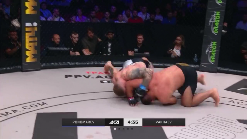 Accidentare brutală în MMA! Și-a rupt piciorul după 40 de secunde și fanii au rămas șocați: „Cea mai rea accidentare văzută vreodată!” Imagini cu puternic impact emoțional_3