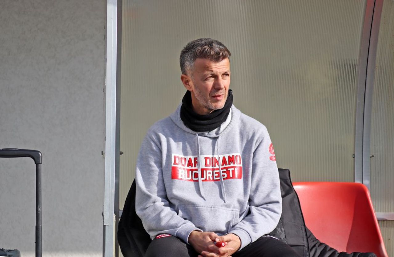 Mister Fashion. Ovidiu Burcă este unul dintre cei mai eleganți antrenori din Superligă_19