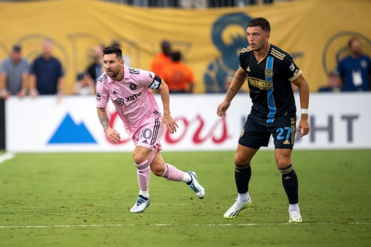 Lionel Messi, de neoprit: gol de la 30 de metri pentru Inter Miami și calificare în finală_3