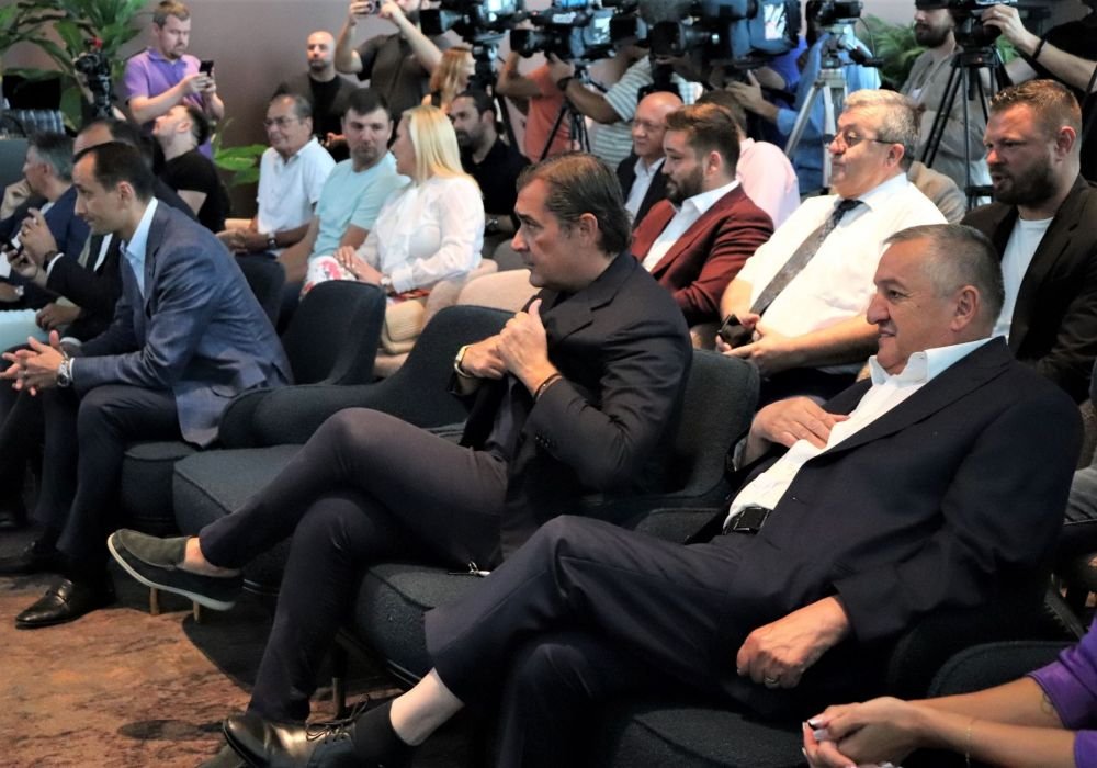 Foc și pară pe Primărie și pe Guvern! Sponsorii lui Dinamo, nemulțumiți de infrastructură și de legislație_2