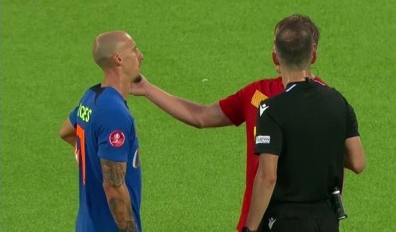 Chiricheș, ce gafeur! Două galbene absolut stupide văzute în Nordsjaelland - FCSB_20