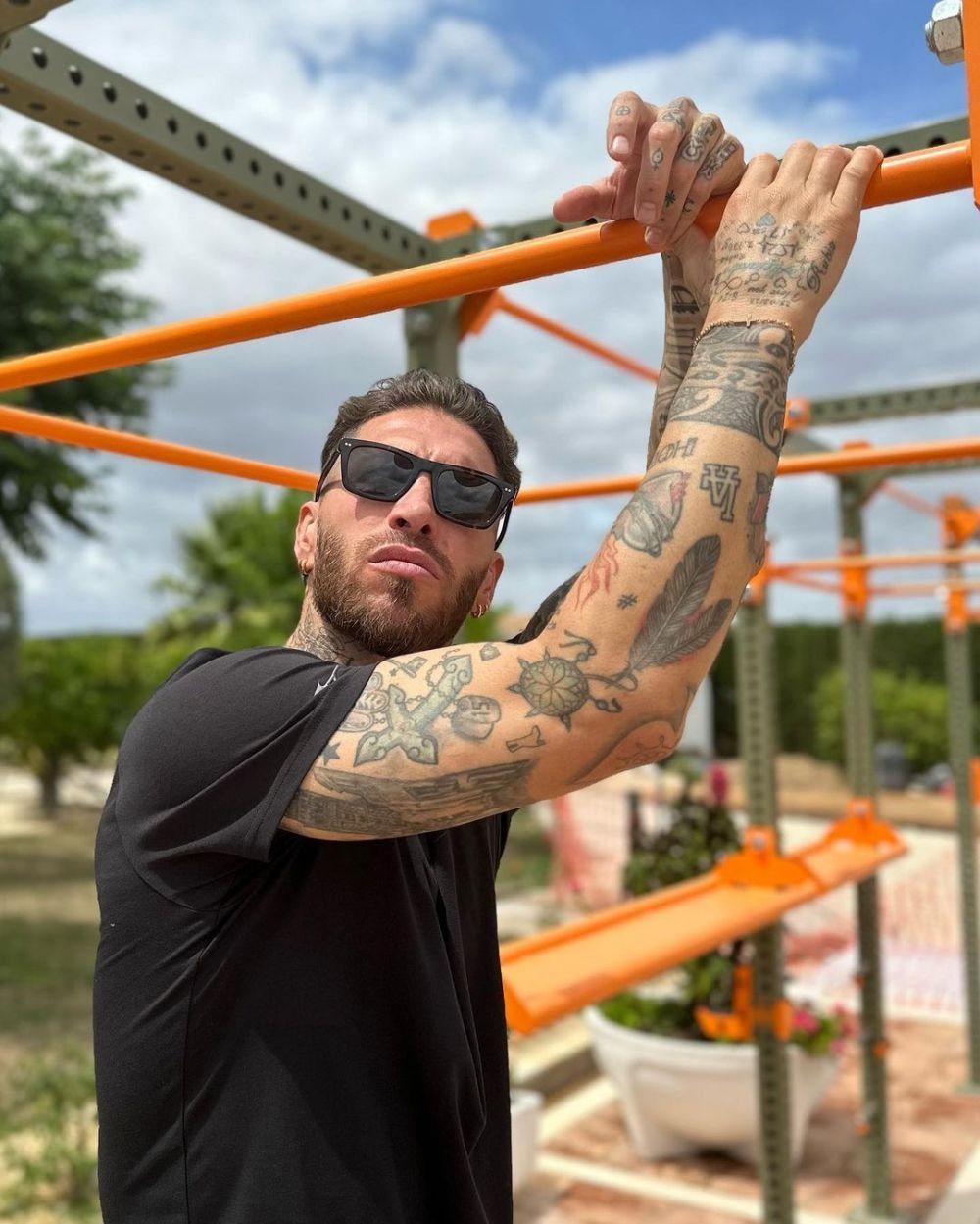 'Bestia' Sergio Ramos, antrenament pe piesa celei mai cunoscute artiste din România! Cântăreața i-a răspuns imediat _4