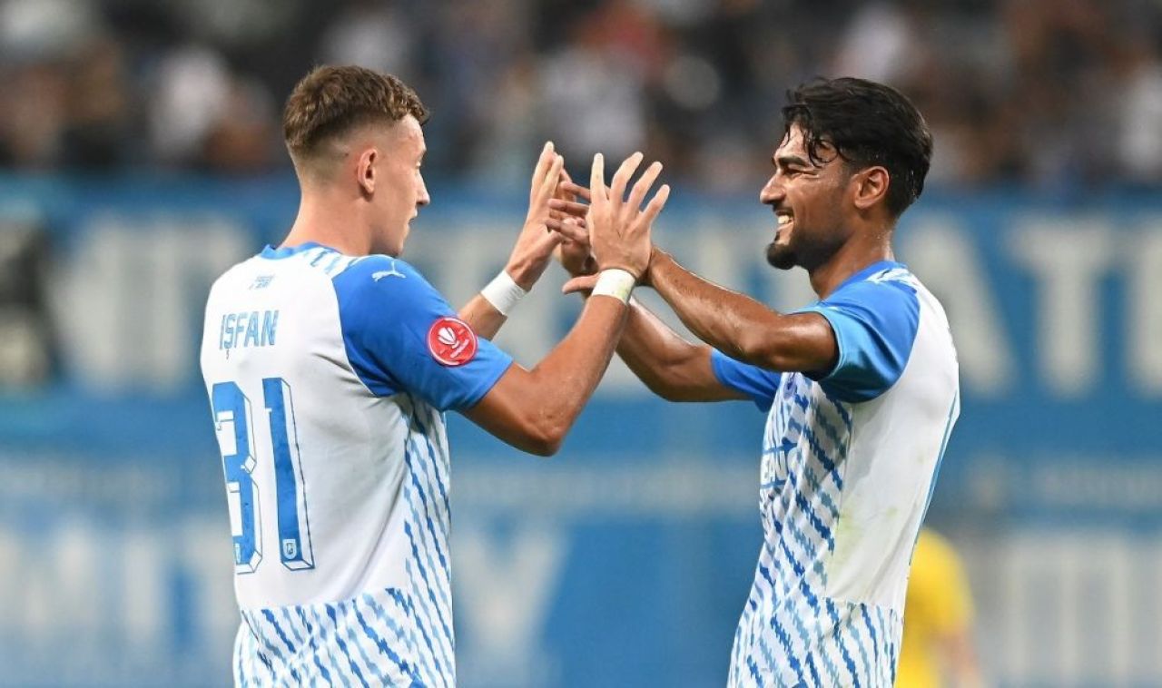Universitatea Craiova - UTA Arad 3-0 | A treia victorie consecutivă pentru olteni, care urcă pe primul loc în Superligă _4