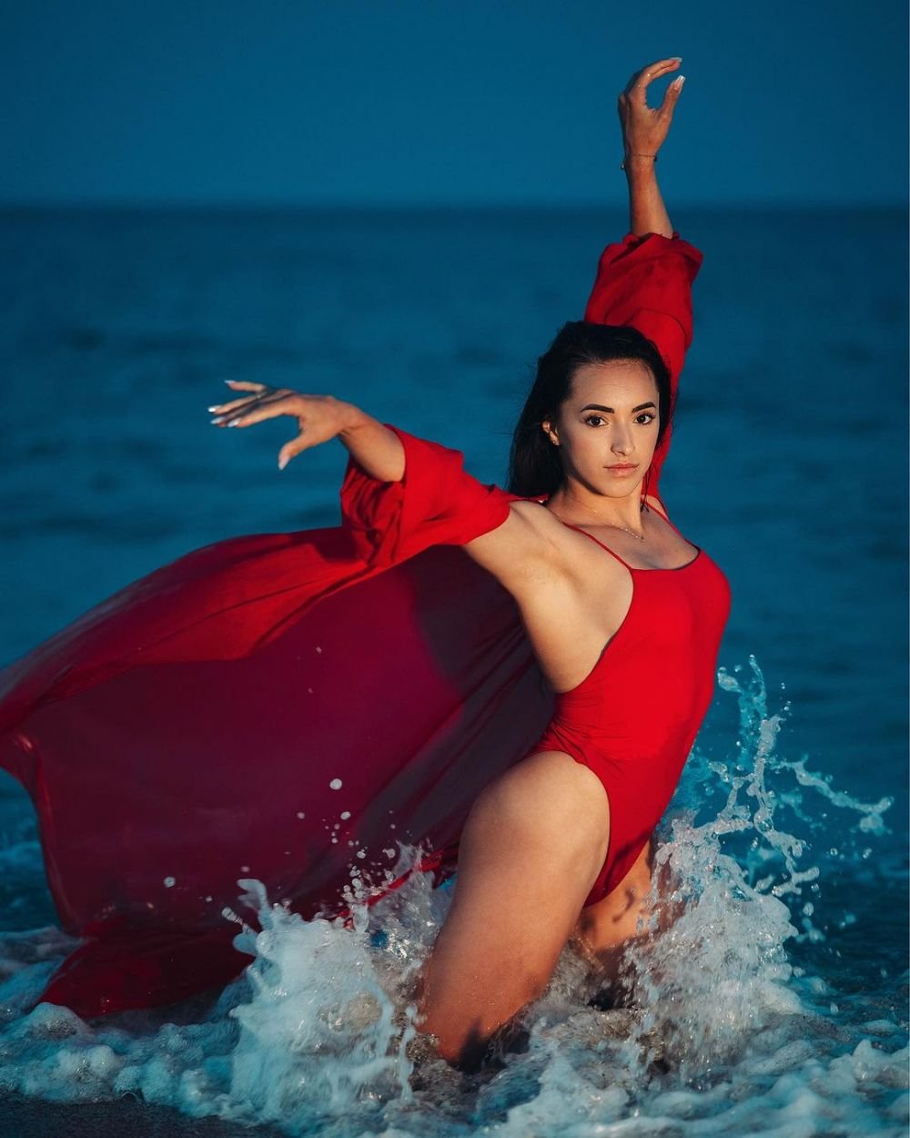 Larisa Iordache, pictorial fierbinte alături de iubit! Cum au apărut cei doi în mare _19