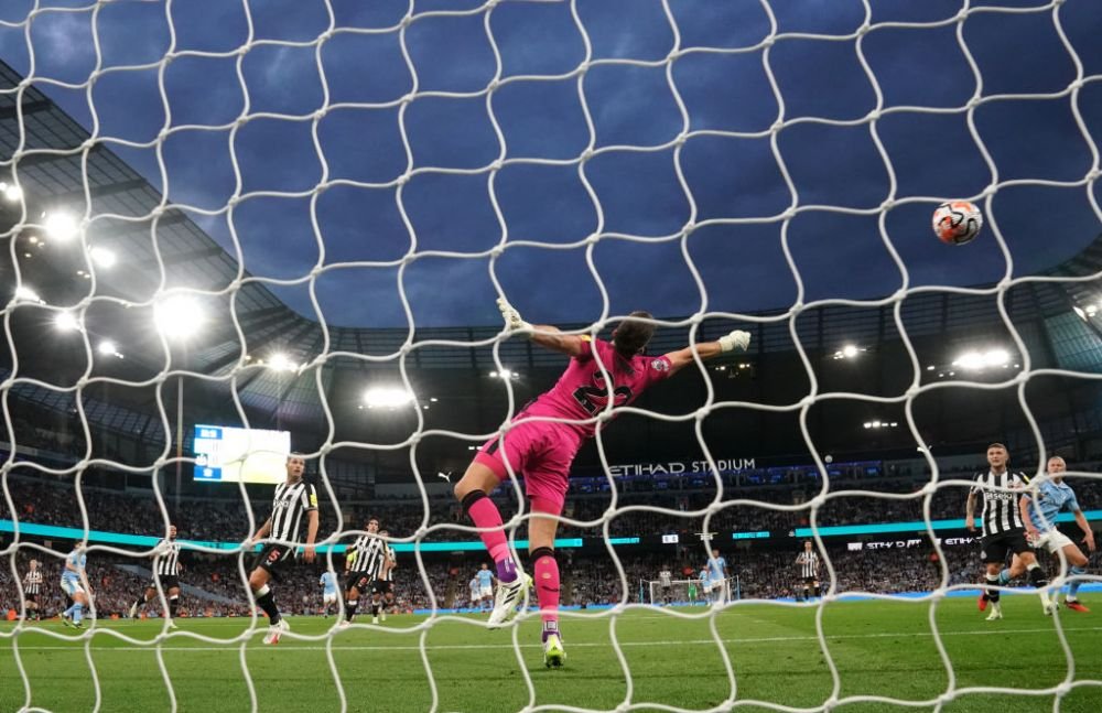 Manchester City a trecut de primul test important al sezonului! Bijuteria lui Julian Alvarez a decis soarta derby-ului cu Newcastle_4