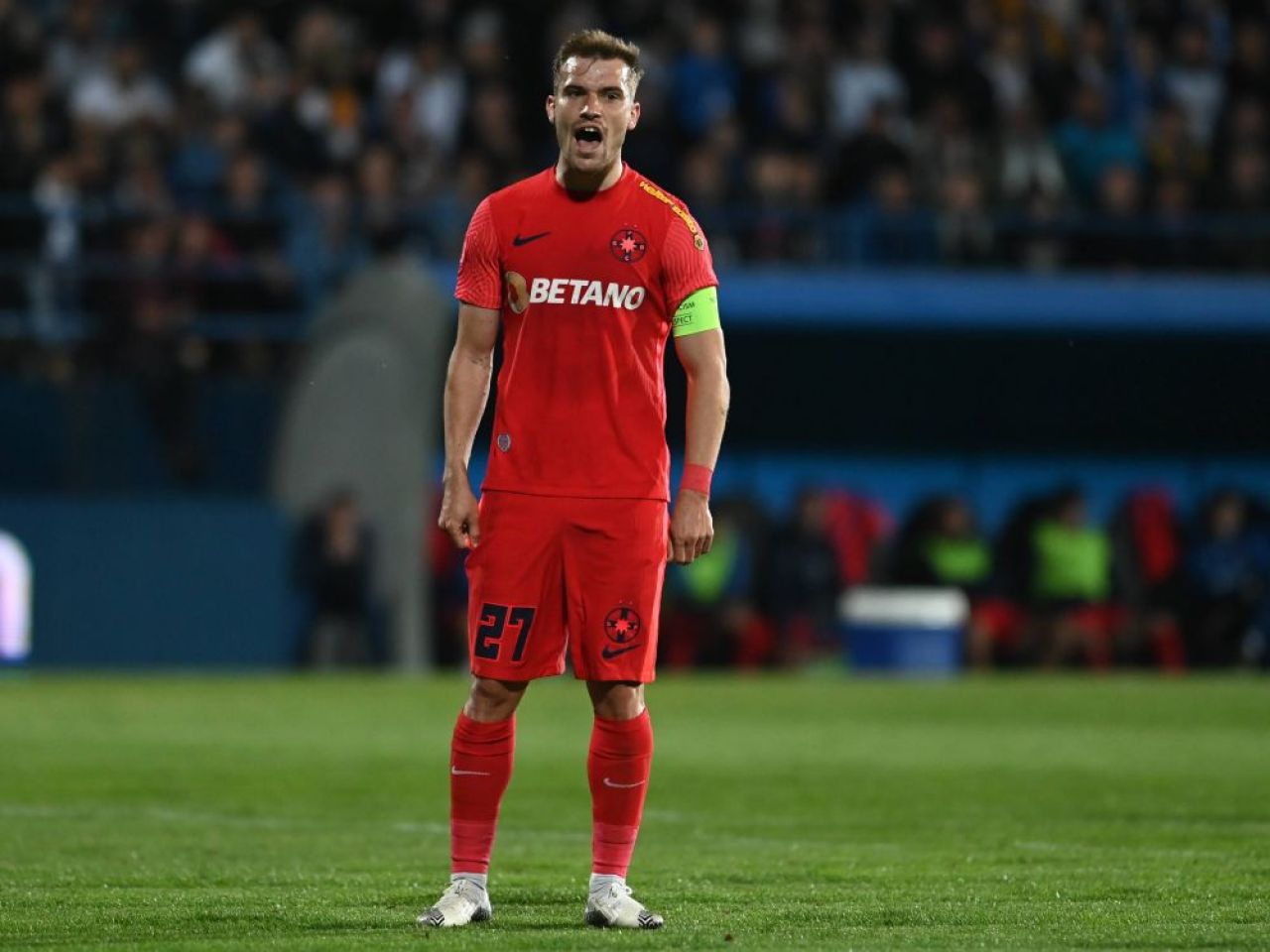 I-a revenit zambetul pe buze! Ioan Niculae a revenit in tribunele meciului Astra - Sepsi dupa ce plecase FURIOS in prima repriza! Ce s-a intamplat_5