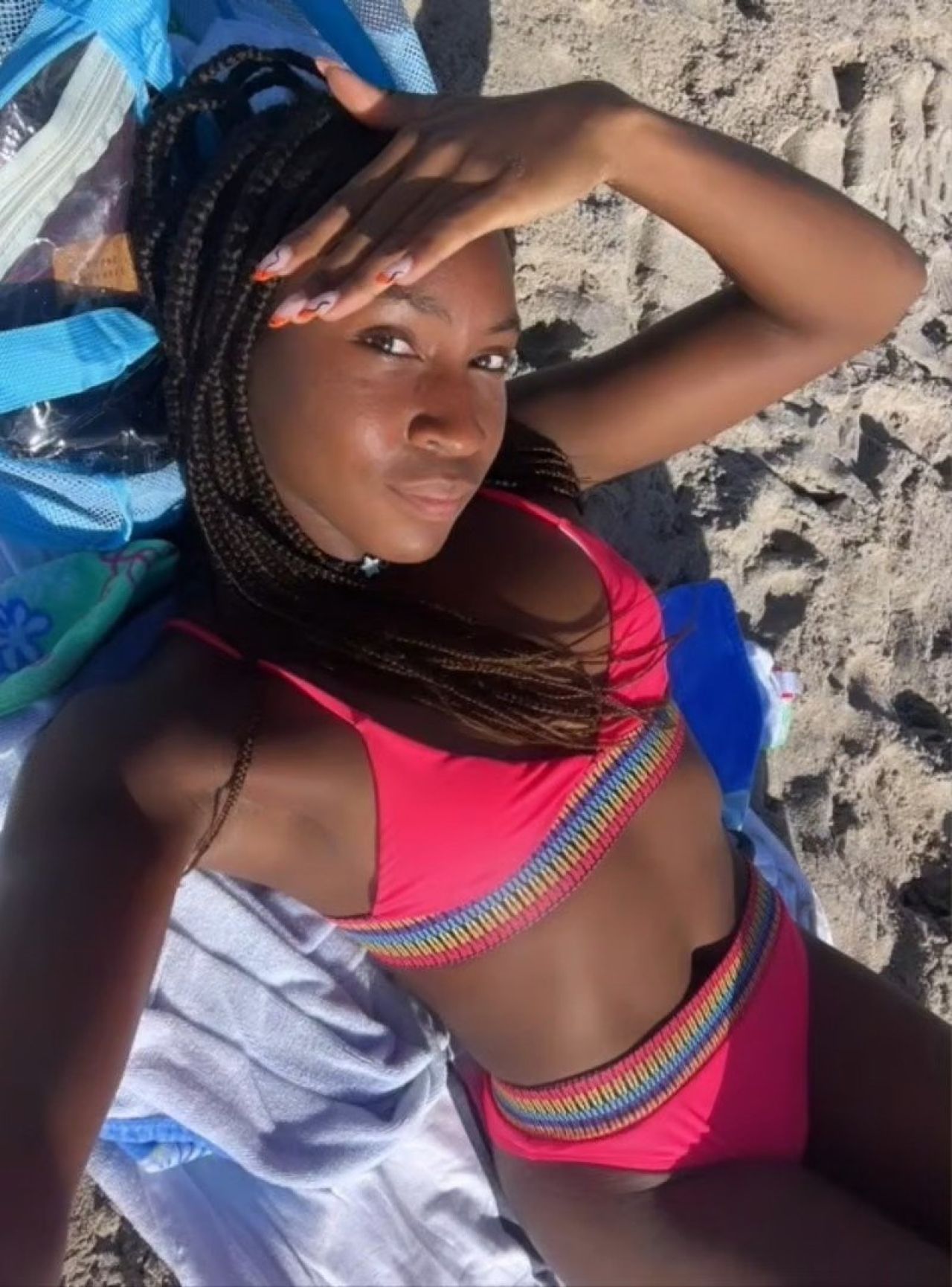 „Coco” Gauff a bătut-o pe Swiatek pentru prima oară și a ieșit campioană la Cincinnati_14