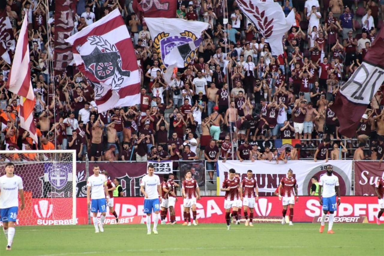 Cel mai mare fan Hagi, singur printre rapidiști la meciul Rapid - Farul!_12