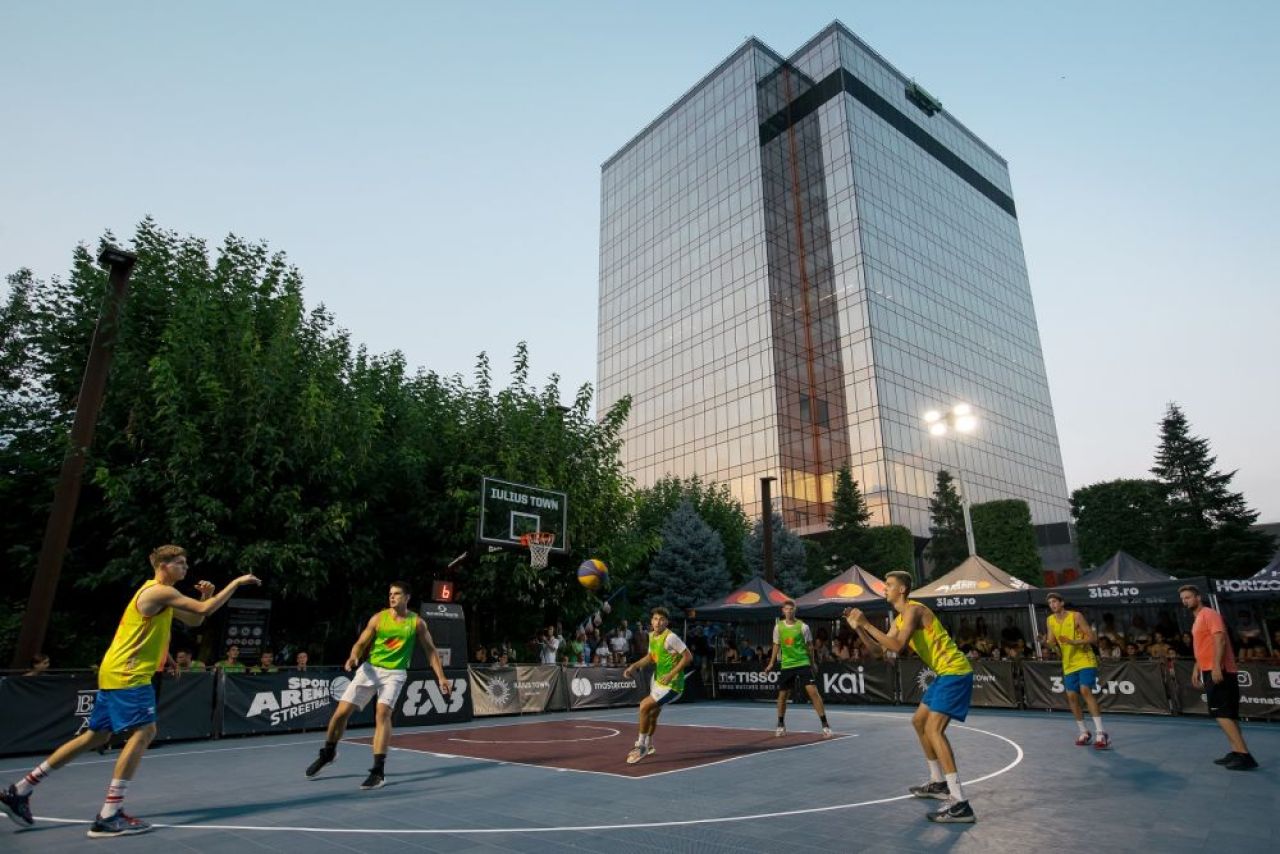 Baschetul 3x3 a cucerit Iulius Town Timișoara! Meciuri spectaculoase, vânătoare de comori și Simona Amânar printre giganții de sub panou_1