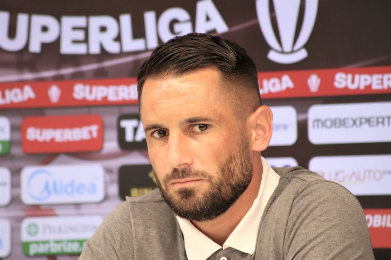 De ce nu mai joacă Dragoș Grigore la Rapid?