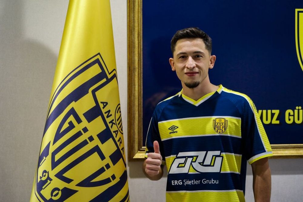 Olimpiu Moruțan, declarație &icirc;n forță după ce a fost prezentat la noua sa echipă