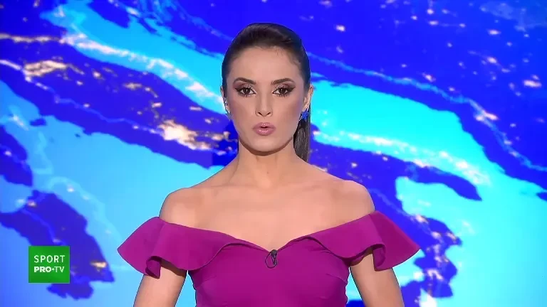 Panică la Cluj. Unui suporter i s-a făcut rău și a fost luat cu ambulanța înaintea derbyului U Cluj - CFR