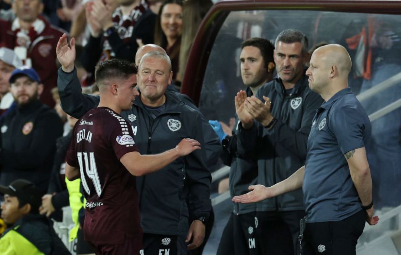 Variantă surpriză pentru Ianis Hagi! Poate rămâne în Scoția, la o fostă campioană_18